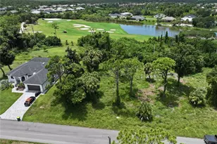 18 Pine Valley Ct, Rotonda West, FL 33947 - Photo 1