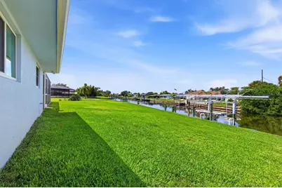 158 Dartmouth Drive NW, Port Charlotte, FL 33952 - Photo 42