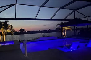 23535 Waverly Cir, Venice, FL 34293 - Photo 2