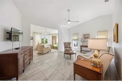 306 Persimmon Street #208, Englewood, FL 34223 - Photo 8