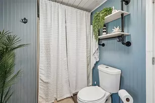 1427 Sanderling Dr, Englewood, FL 34224 - Photo 22