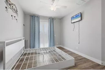 10686 Kearsarge Circle, Port Charlotte, FL 33981 - Photo 26