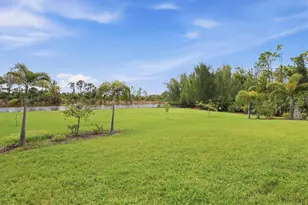 10686 Kearsarge Cir, Port Charlotte, FL 33981 - Photo 46