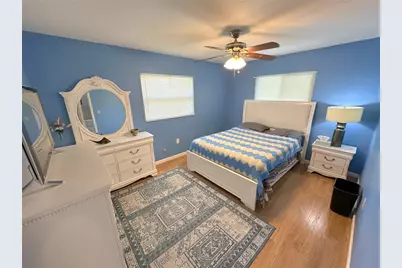 327 Gladstone Boulevard, Englewood, FL 34223 - Photo 20