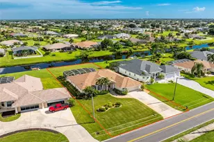 432 Boundary Blvd, Rotonda West, FL 33947 - Photo 1