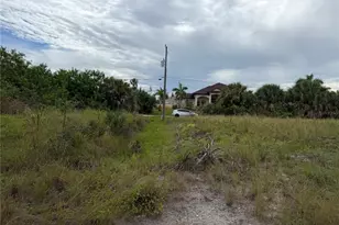 10385 Harlingen St, Port Charlotte, FL 33981 - Photo 6