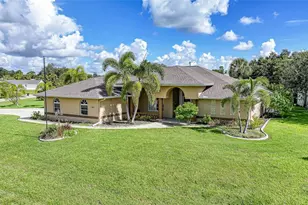 2320 Bendway Dr, Port Charlotte, FL 33948 - Photo 2