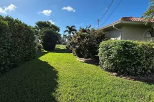225 Sportsman Rd, Rotonda West, FL 33947 - Photo 28