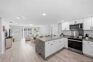 101 Riverview Ave, Englewood, FL 34223 - Photo 22