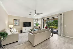 10157 Fiddlewood Dr, Venice, FL 34293 - Photo 6