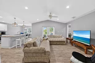 7296 Donahue St, Port Charlotte, FL 33981 - Photo 6