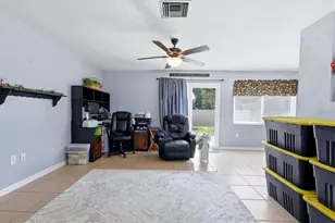 2424 Warne St, Port Charlotte, FL 33952 - Photo 10