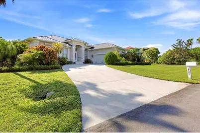 585 Coral Creek Drive, Placida, FL 33946 - Photo 2