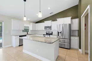 150 Green Pine Park, Rotonda West, FL 33947 - Photo 8