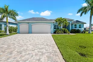 9222 Melody Cir, Port Charlotte, FL 33981 - Photo 2