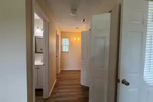 4010 Grobe St, North Port, FL 34287 - Photo 12