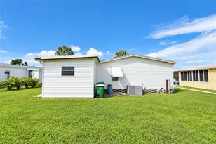 6174 Redwing Ave, Englewood, FL 34224 - Photo 36