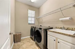 10036 Cozy Grv Dr, Venice, FL 34293 - Photo 38