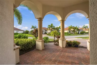 10720 Tarflower Drive, Venice, FL 34293 - Photo 2