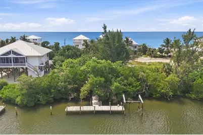 252 S Gulf Boulevard, Placida, FL 33946 - Photo 16
