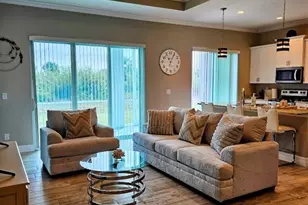 372 Baytree Dr, Rotonda West, FL 33947 - Photo 2
