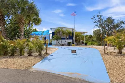 1128 Seahorse Lane, Englewood, FL 34224 - Photo 4