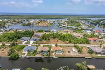 8180 Burwell Circle, Port Charlotte, FL 33981 - Photo 38
