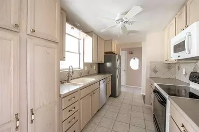 631 S Broadway, Englewood, FL 34223 - Photo 16
