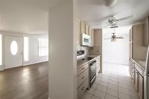 631 S Broadway, Englewood, FL 34223 - Photo 18