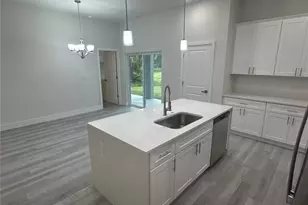 2231 Vancouver Ln, North Port, FL 34286 - Photo 8