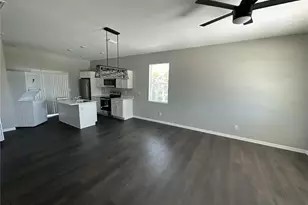 10366 Kidron Ave, Englewood, FL 34224 - Photo 4