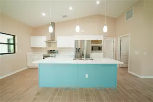 9408 Portillo Ave, Englewood, FL 34224 - Photo 4