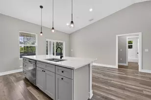 178 Green Pine Park, Rotonda West, FL 33947 - Photo 8