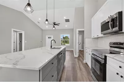 178 Green Pine Park, Rotonda West, FL 33947 - Photo 6