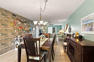 3617 Lake Bayshore Dr, Bradenton, FL 34205 - Photo 4