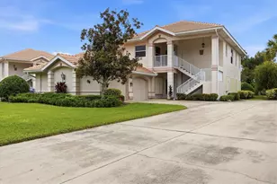 3116 Club Dr, Port Charlotte, FL 33953 - Photo 4