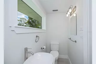 352 Oak Street, Englewood, FL 34223 - Photo 18