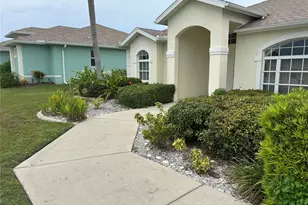 435 Rotonda Cir, Rotonda West, FL 33947 - Photo 2