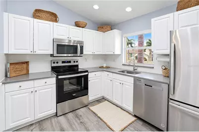 8389 Wingate Drive #2320, Sarasota, FL 34238 - Photo 10