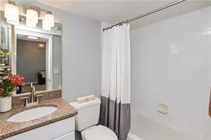 8389 Wingate Dr, Sarasota, FL 34238 - Photo 14
