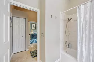 737 Misty Pine Dr, Venice, FL 34292 - Photo 14