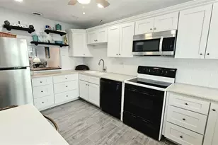 93 Boundary Blvd, Rotonda West, FL 33947 - Photo 8