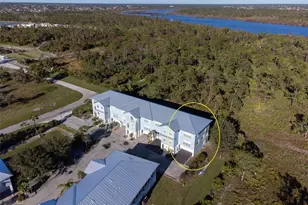 3917 Cape Haze Dr, Rotonda West, FL 33947 - Photo 4
