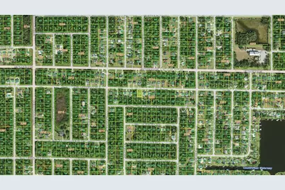 18179 Robinson Avenue, Port Charlotte, FL 33948 - Photo 4