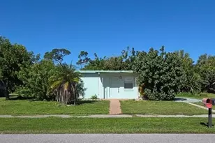 2313 Ednor St, Port Charlotte, FL 33952 - Photo 2