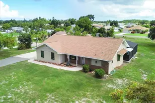 660 Gillespie St, Englewood, FL 34223 - Photo 4