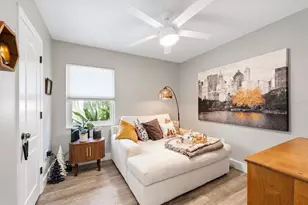 4321 74th Ave E, Sarasota, FL 34243 - Photo 24
