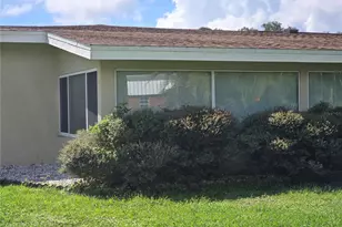 2490 Sistina St, Port Charlotte, FL 33952 - Photo 4