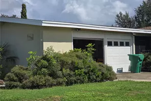 2490 Sistina St, Port Charlotte, FL 33952 - Photo 2