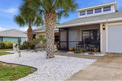 27 Mark Twain Lane, Rotonda West, FL 33947 - Photo 1
